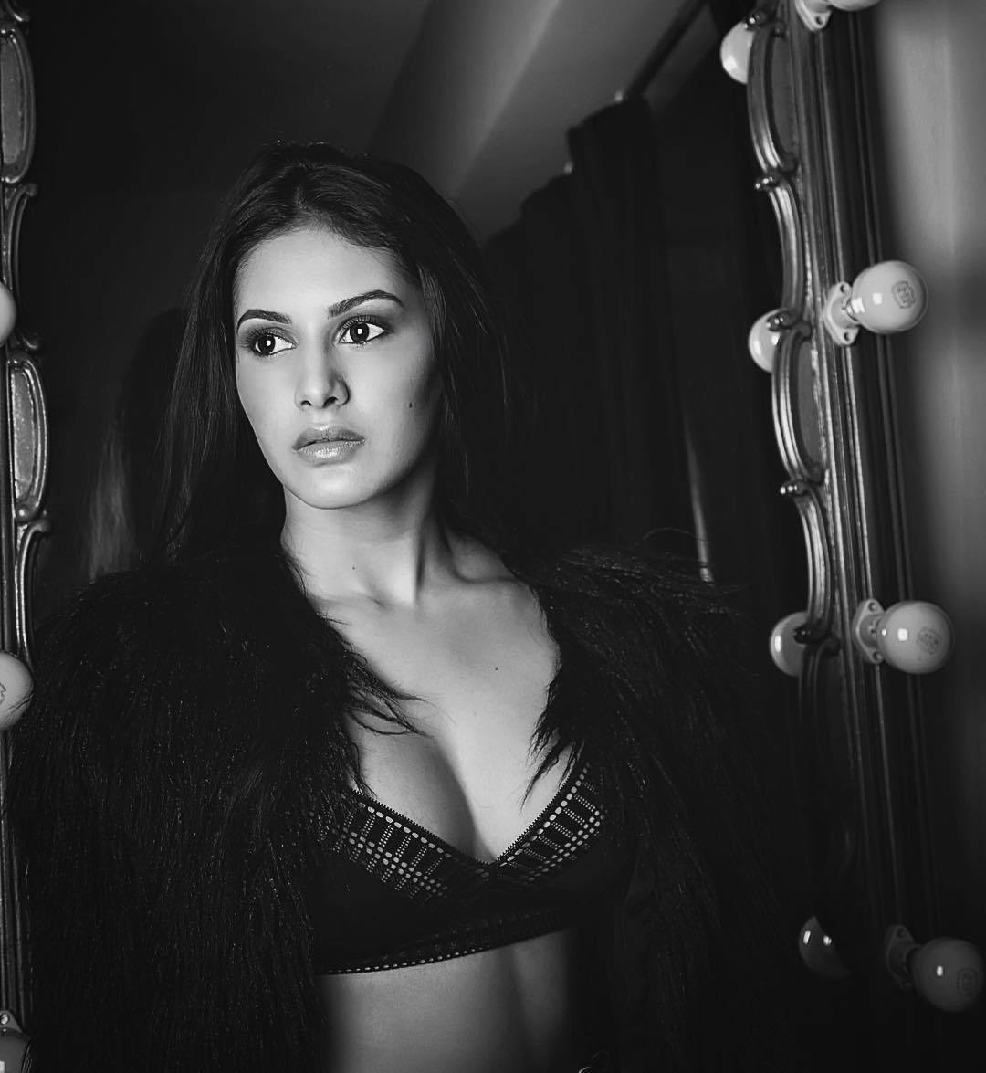 Amyra goes to Bollywood