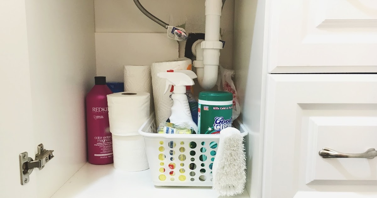 five sixteenths blog Wednesday Decor // Dollar Tree Cleaning Caddy