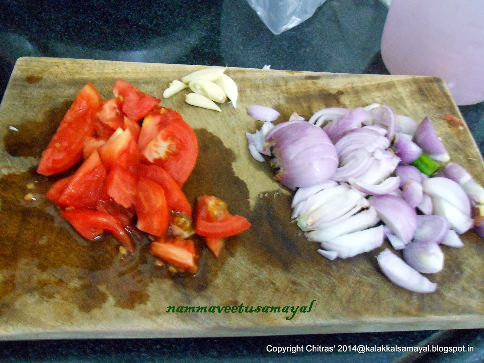 kalakkalsamayal: Mushroom Curry