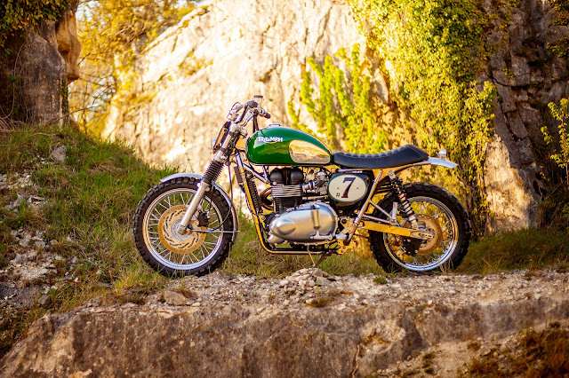 triumph scrambler fcr