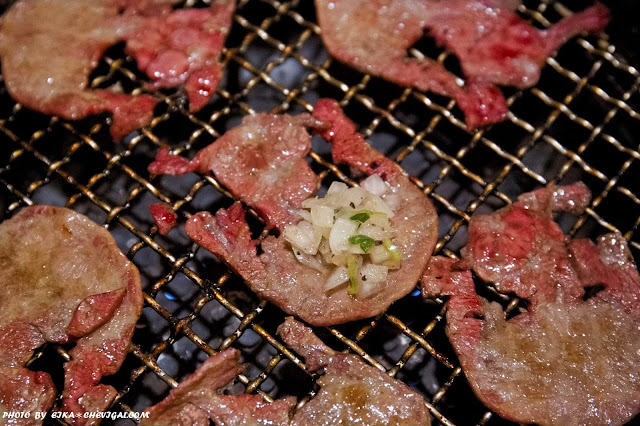台中燒肉吃到飽推薦,香香燒肉工坊新開幕,超豐富肉品海鮮米食沙拉甜點湯品隨便點!