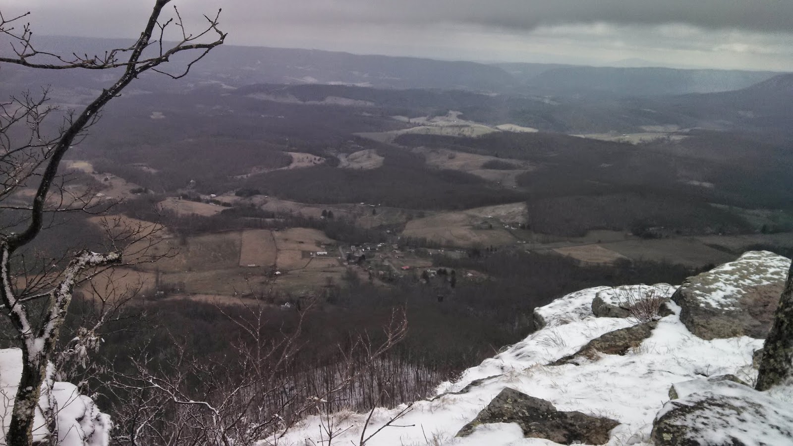 Appalachian Trail Section hiking Woodshole Hostel to Pearisburg