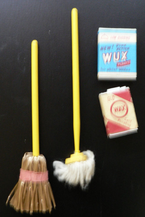 Me and My Tammy Doll Accessory Pack Broom, mop, etc.