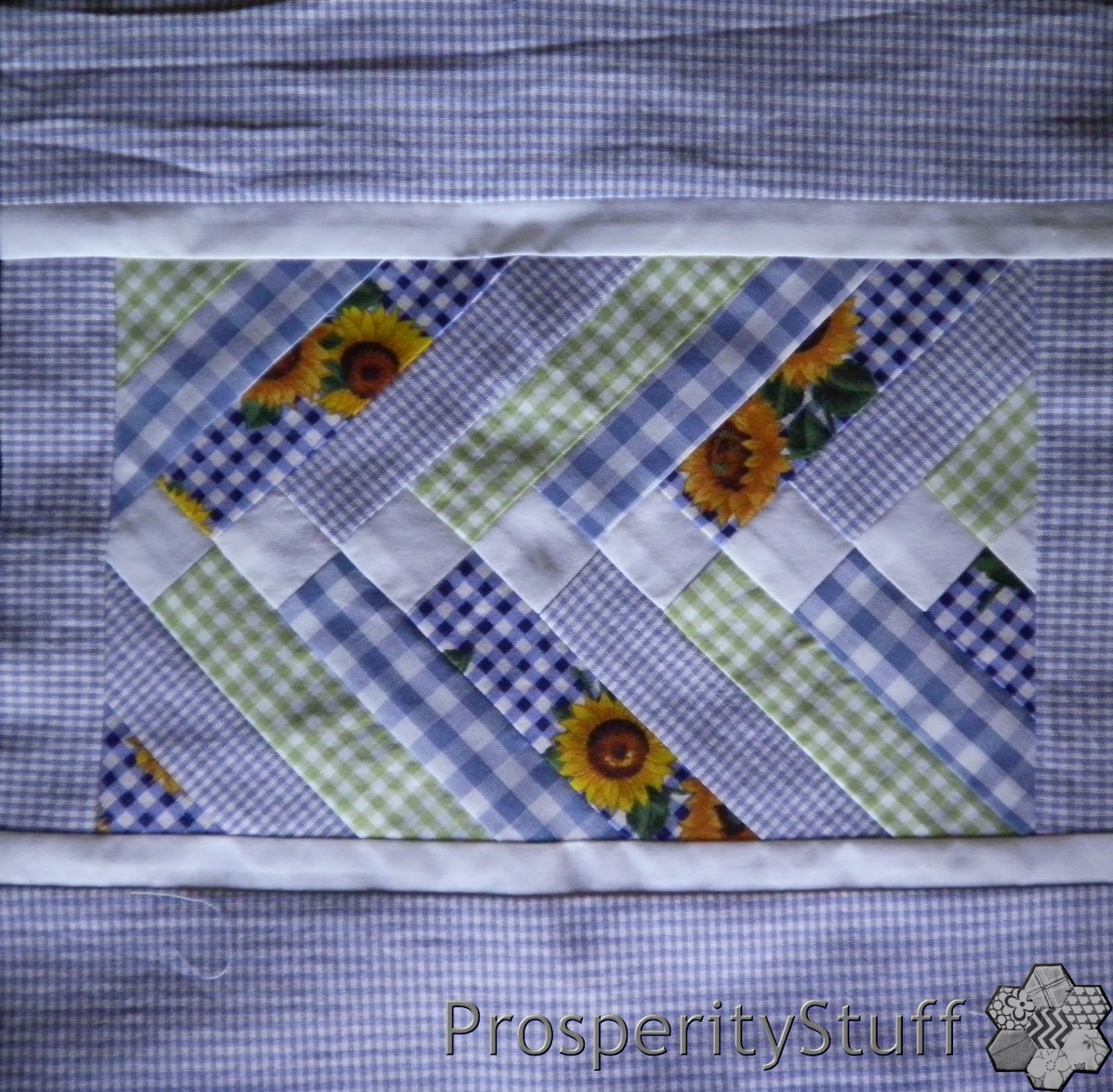 ProsperityStuff Quilts Gingham Maverick Star blocks!