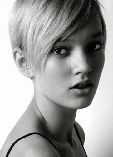 Short Hairstyles For Women With Round Faces