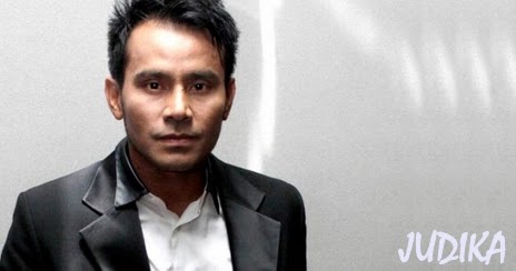 Lirik Lagu Jadi Aku Sebentar Saja - Judika | Lagueini