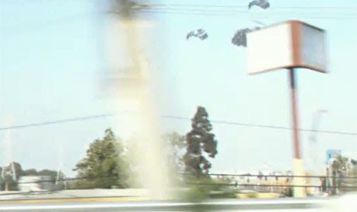 Video : ロサンゼルスで撮影された衝撃のＵＦＯ映像 ! !