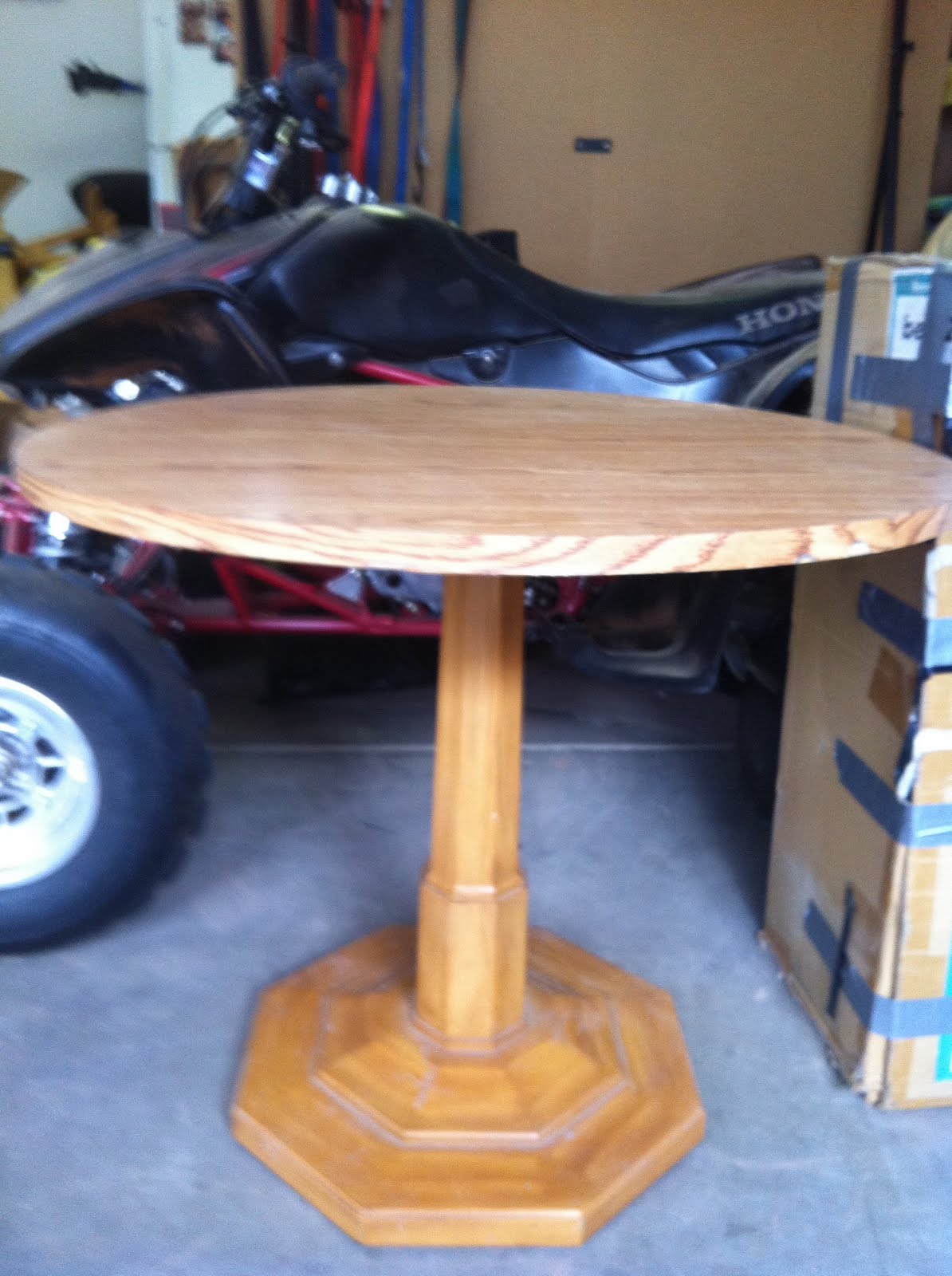 Online yard sale table 30