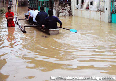 Monsoon Flood in Pinagbuhatan, Pasig City ~ August 2012