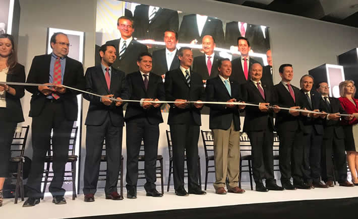 Este martes dio inició una de las ferias más importantes de Latinoamérica de Cuero y Calzado en León Guanajuato. (Foto Vanguardia Industrial)