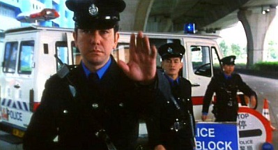 showdown as police surround hong