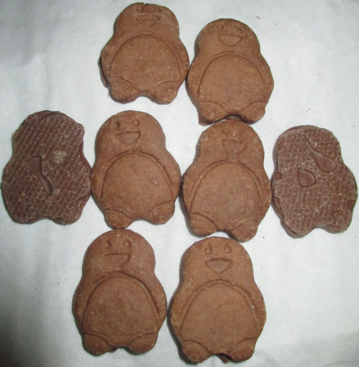 FOODSTUFF FINDS: New McVities Mini Penguin Biscuits (Morrisons) By @Cinabar