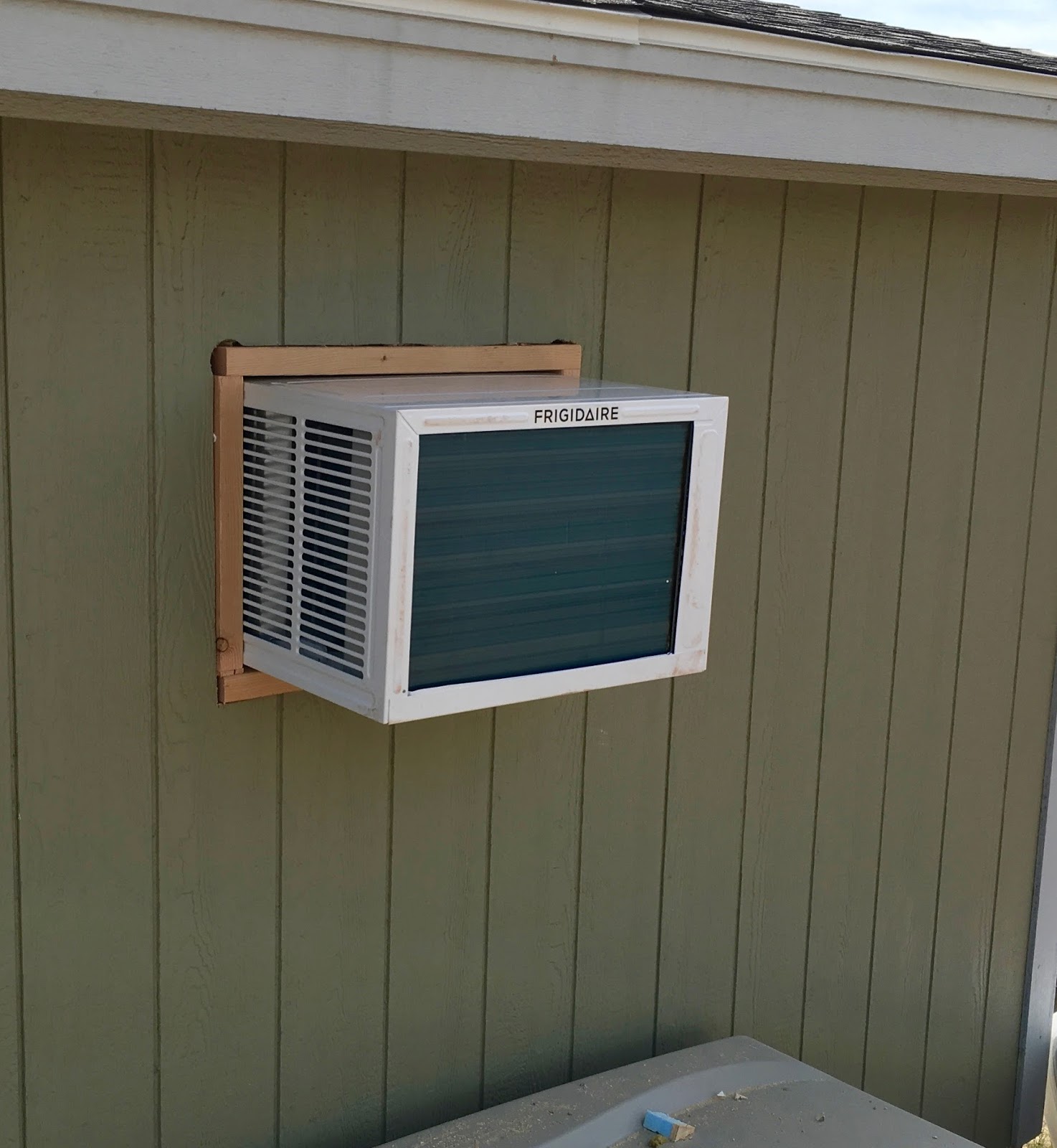 Syonyk's Project Blog Solar Shed Part 8 Installing the HVAC