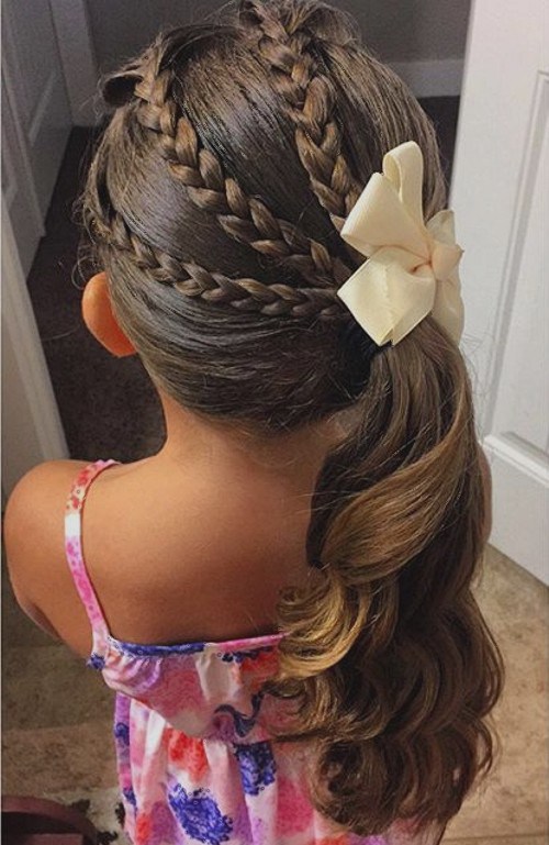 From Stylish Braids To Buns: Here Are Some Easy And Unique Hairstyles Every  Teenage Girl Should