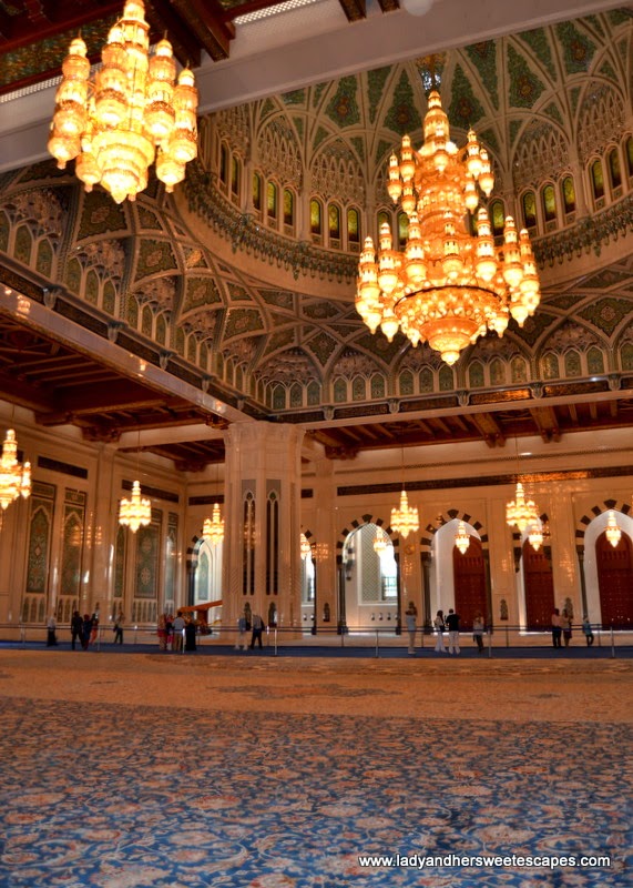 Sultan Qaboos Grand Mosque's hand woven carpet