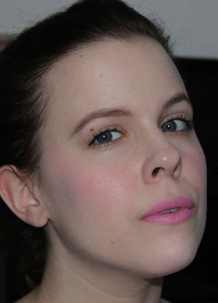 Bad Outfit, Great Lipstick: REVIEW: Maybelline Fit Me Matte and ...