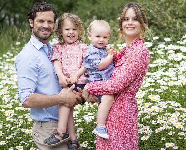 Princess Sofia is wearing a byTimo cotton organza petite flowers shirt dress. Prince Alexander and Prince Gabriel