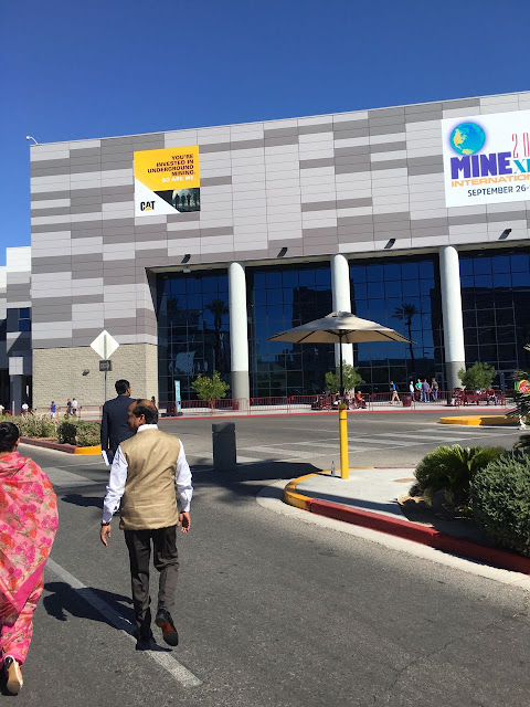 Government of Jharkhand at Las Vegas to Woo Investors Caterpillar Pvt.Ltd. proposed manufacturing unit in Adityapur Government of Jharkhand at Las Vegas to Woo Investors Caterpillar Pvt.Ltd. proposed manufacturing unit in Adityapur