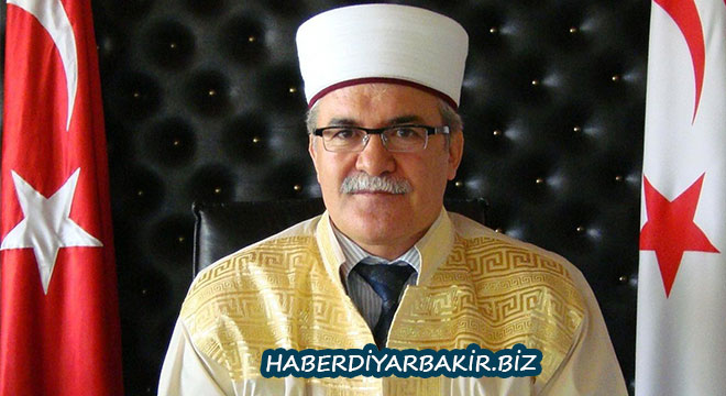 KKTC Din İşleri Başkanı Prof. Dr. Talip Atalay, Diyarbakır'da FETÖ'den gözaltına alındı KKTC Din İşleri Başkanı Prof. Dr. Talip Atalay, Diyarbakır'da FETÖ'den gözaltına alındı