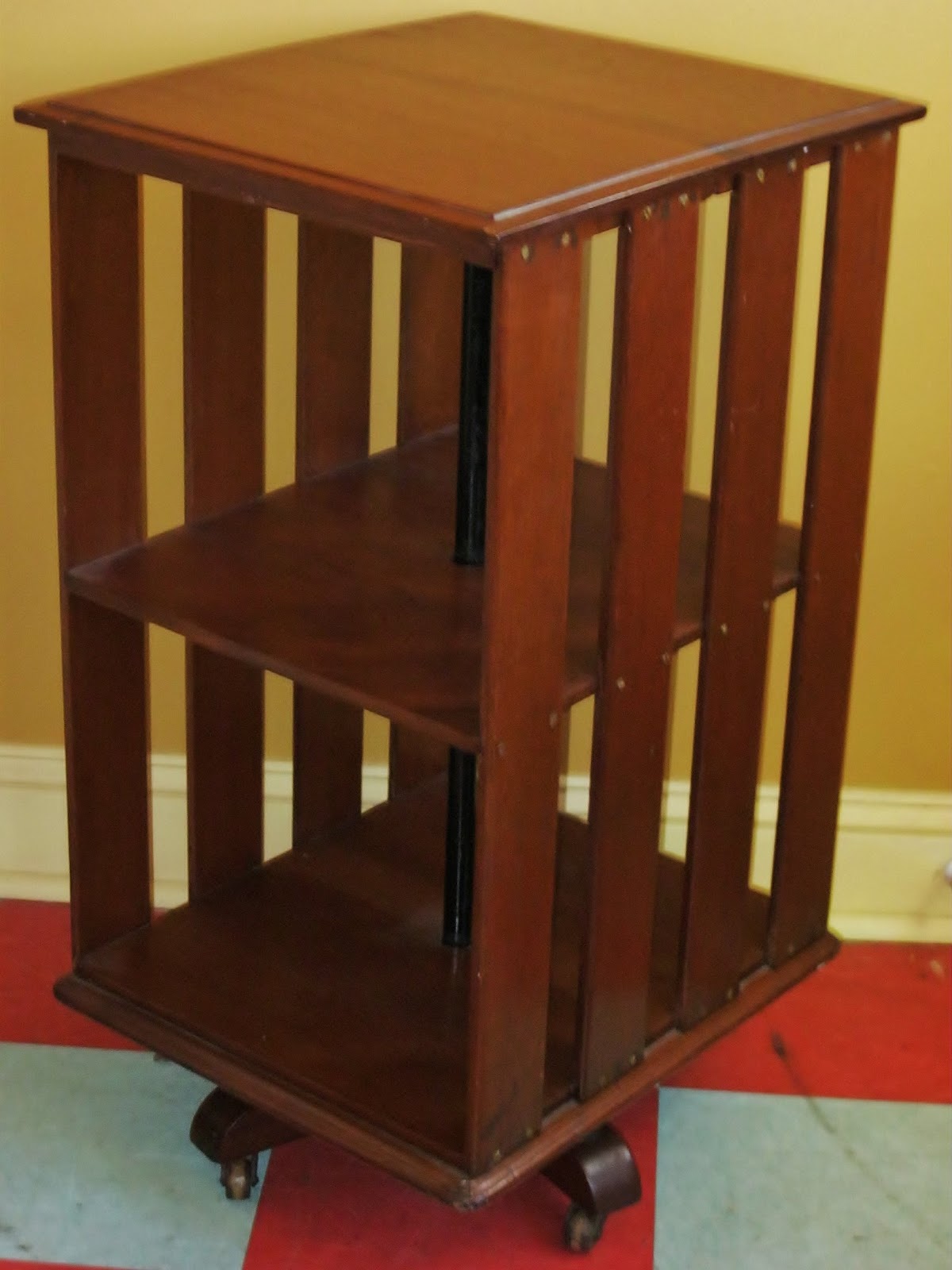 Redeux Vintage Furniture: Mission Style