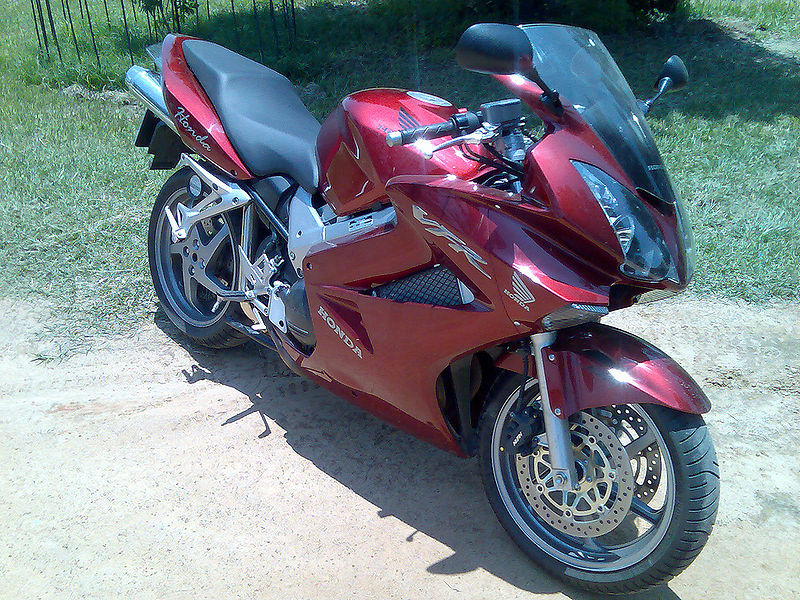 Honda VFR800, ~ 2