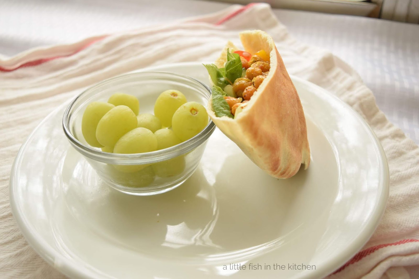 Spicy Roasted Chickpea Pita Pockets A Little Fish in the Kitchen