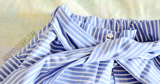 SheIn Fashion Review: Tie-Waist Skort Details on the blue striped tie-waist skort shorts from SheIn, similar to Yesstyle's Korean and Taiwanese fashion brands.