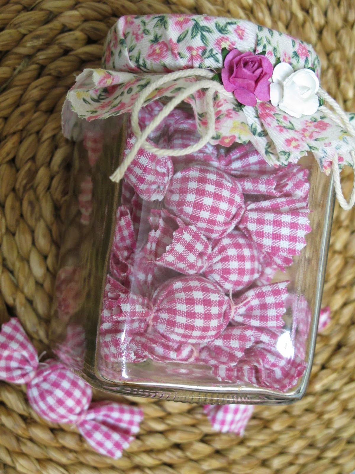 MI RINCON DE COSTURA: DETALLES EN ROSA