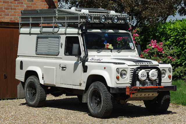 Landrover Defender: Land Rover Defender 110 1996 overland expedition camper