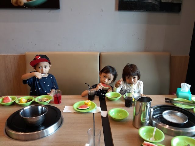 LEPAK SANTAI DI SEOUL GARDEN STAR AVENUE MALL LEPAK SANTAI DI SEOUL GARDEN STAR AVENUE MALL
