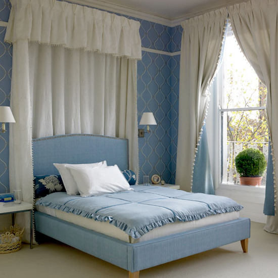 New Home Interior Design: Glamorous Traditional Bedroom