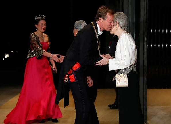 Duke Henri, Princess Alexandra, Emperor Akihito, Empress Michiko, Prince Naruhito, Princess Masako