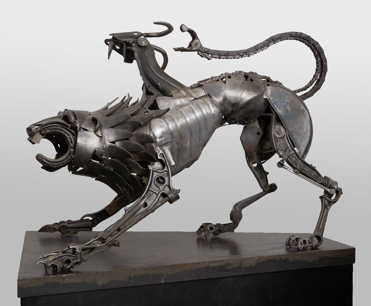 скульптура из металла. скульптура из металла. джон лопес скульптуры из металла. шедевры скульптуры. металлические фигуры.