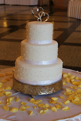 cake simple pearls ribbon chocolate