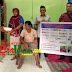 Tim Media MERPIM Beri Bantuan Kepada Selamet Warga Balam Yang Akan Operasi