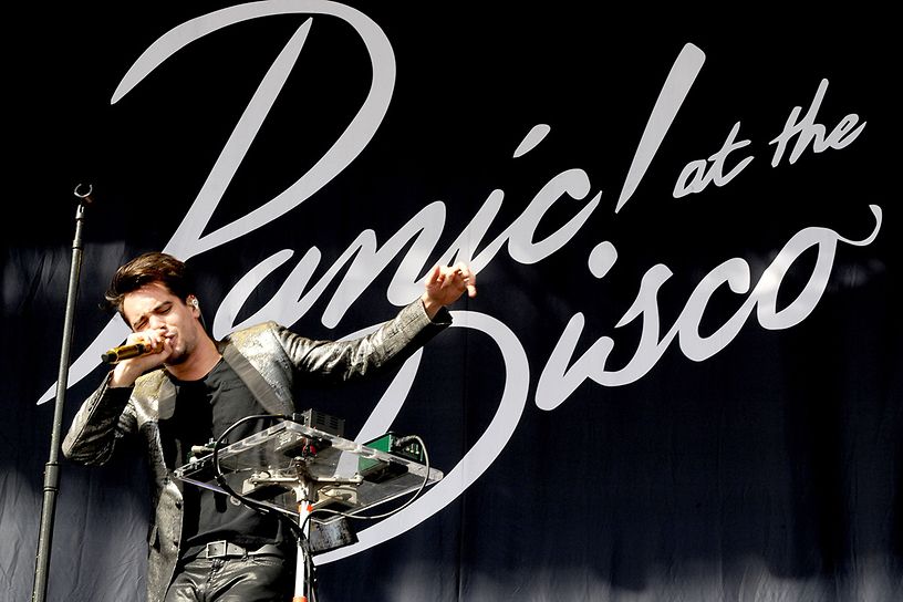 Terjemahan Lirik Lagu This Is Gospel ~ Panic! At The Disco Terjemahan Lirik Lagu This Is Gospel ~ Panic! At The Disco