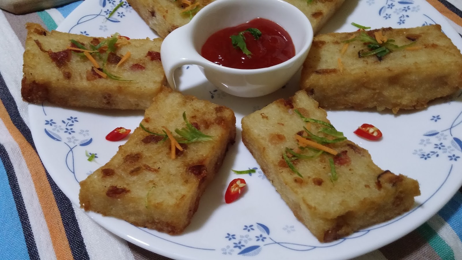Cooking with Lu Lor Bak Go/ Steam Radish Cake