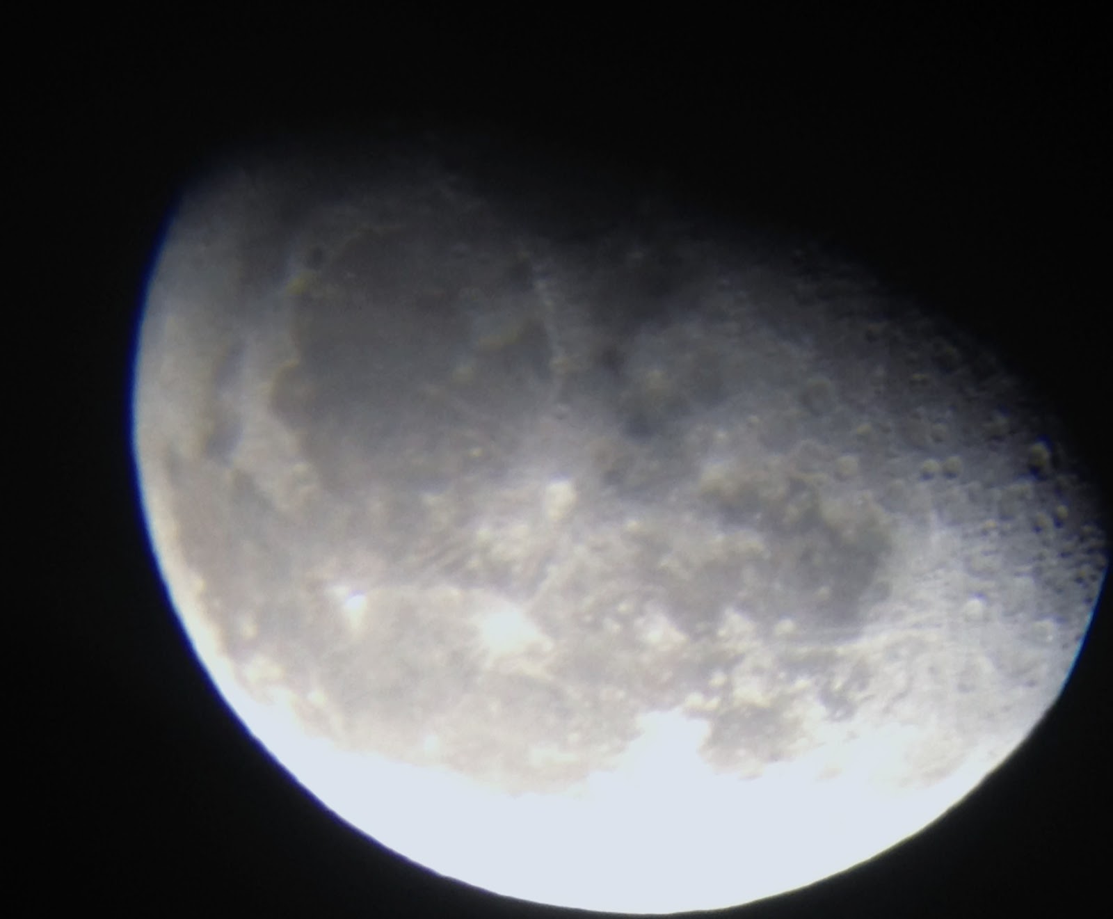 Telescope Skywatch How to take Moon pictures through telescope using