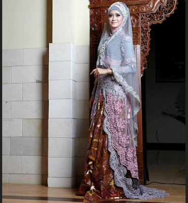 Kebaya elegan untuk pernikahan Kebaya elegan untuk pernikahan