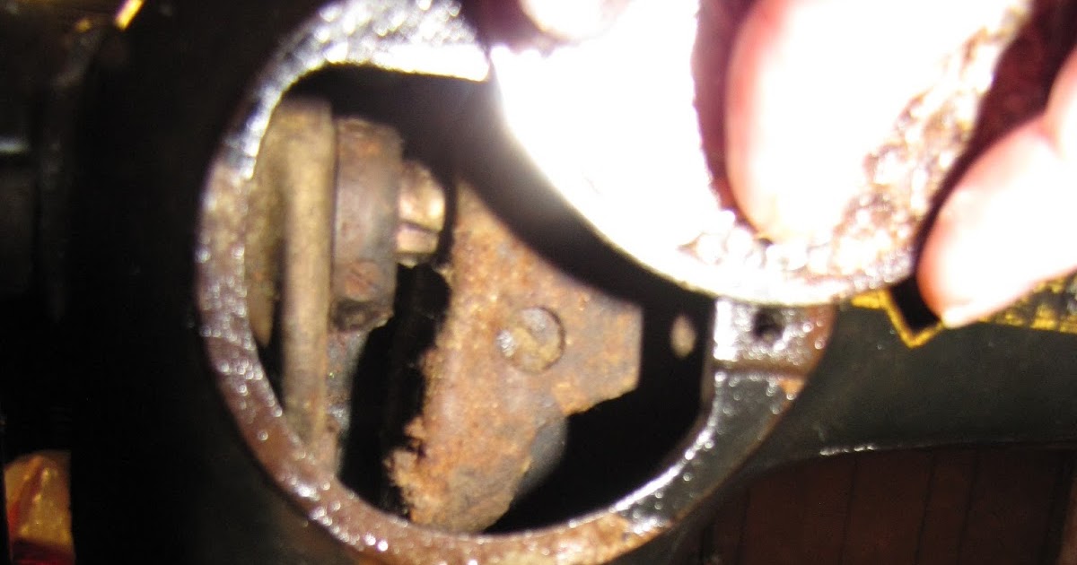 VINTAGE SEWING MACHINES CLEANING VINTAGE SEWING MACHINES