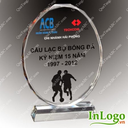 làm kỷ niệm chương pha lê tại hcm làm kỷ niệm chương pha lê tại hcm