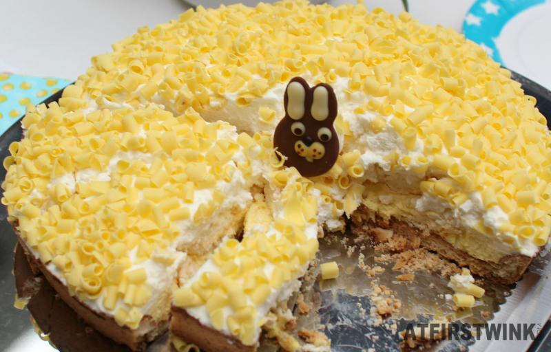 HEMA Easter pie with yellow chocolate curls and a chocolate bunnie