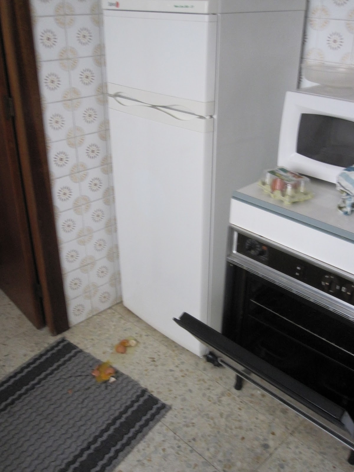 Tres capullos preparando el MIR: julio 2011