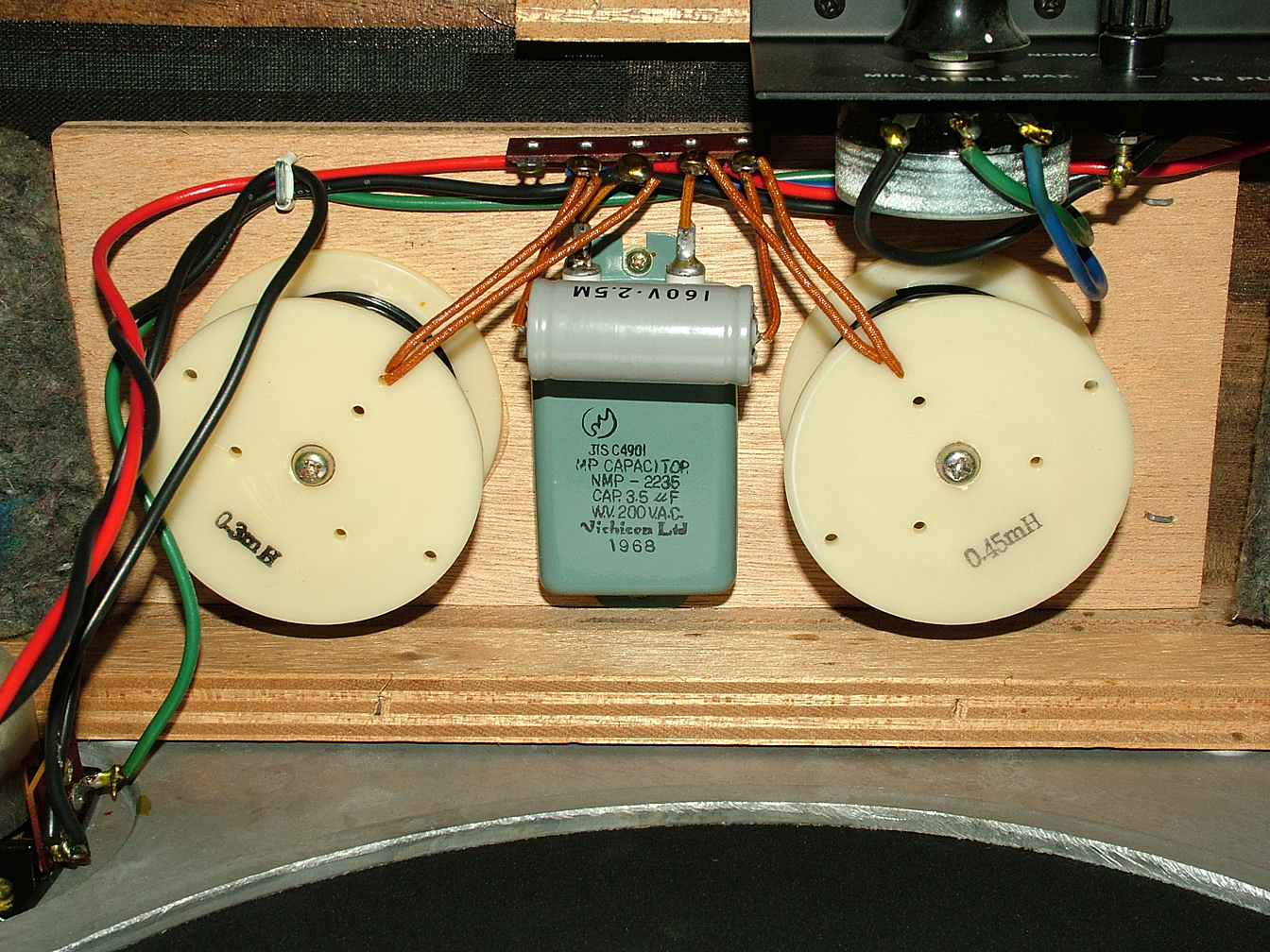 The Robb Collections Extremely Rare Japanese Stereo Speakers YAMAHA NS15