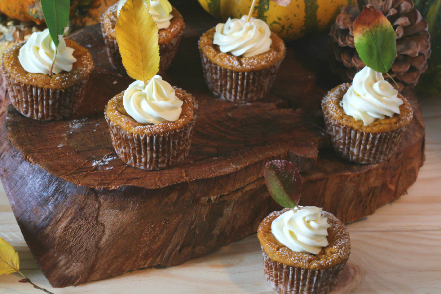 muffins-de-calabaza, pumpkin-muffins, toppers-de-otoño