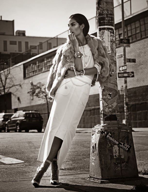 Fashion Editorial  | ''Charmosa''  Lily Aldridge by Hong Jang Hyun for Elle Korea