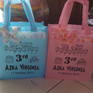 Souvenir Tas Ulang Tahun Ultah Anak Godie Bag Bahan Spunbond Murah Motif Kartun Souvenir Tas Ulang Tahun Ultah Anak Godie Bag Bahan Spunbond Murah Motif Kartun