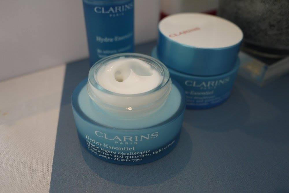 clarins light cream