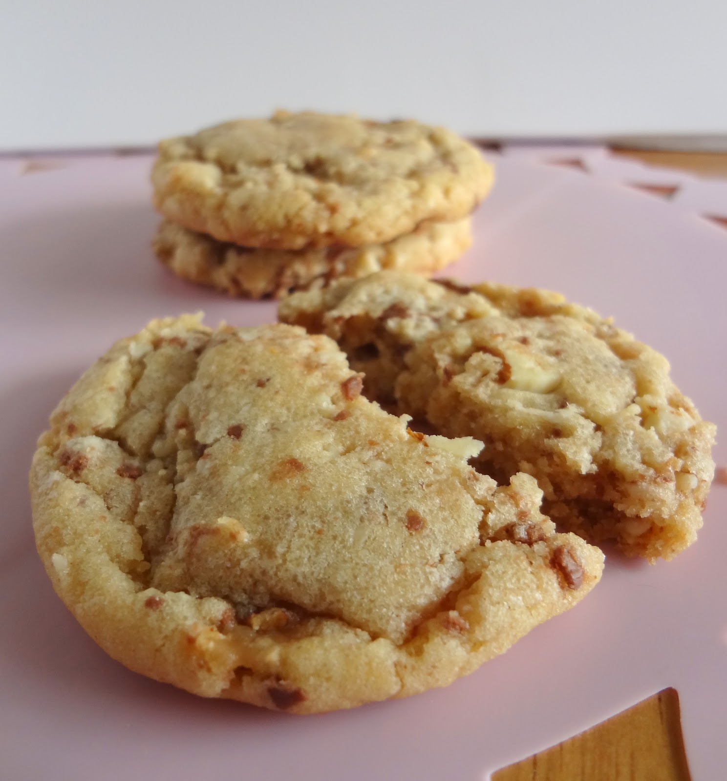 Sweet Lessons Lesson 106 ToffeeAlmond Cookies