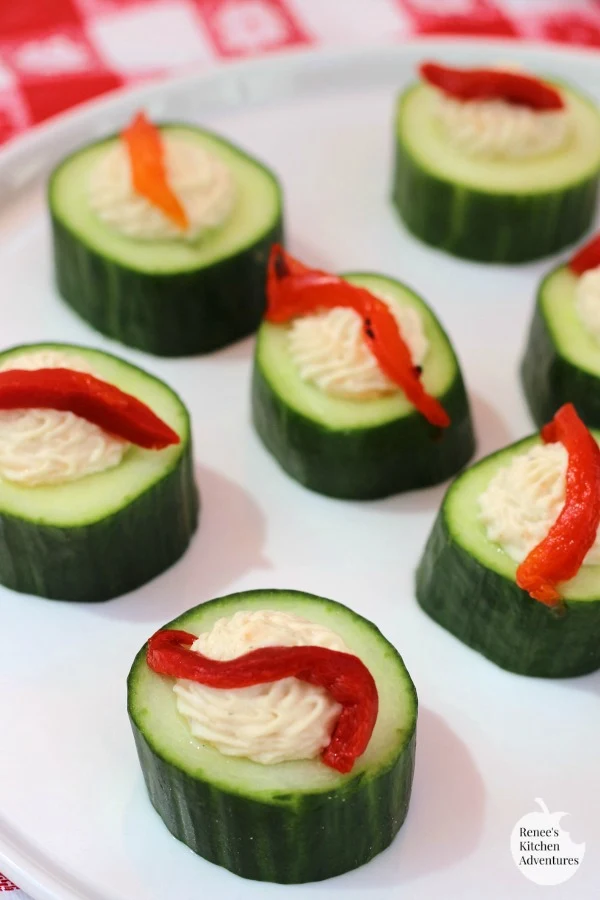 Easy Cucumber Hummus Cups | by Renee's Kitchen Adventures - quick, easy, healthy recipe for no-bake appetizer or snack. Vegan, Vegetarian
